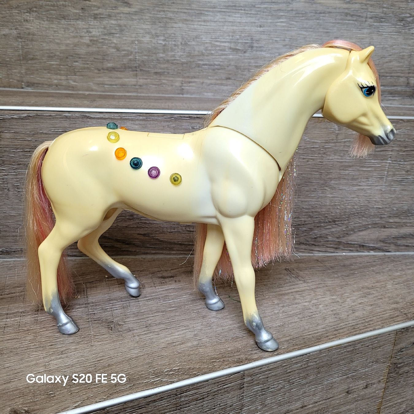 Giocattoli: Barbie Pferd Glitzerstein Melody – Usato da Niederbuchsiten venduto da klengyel 7