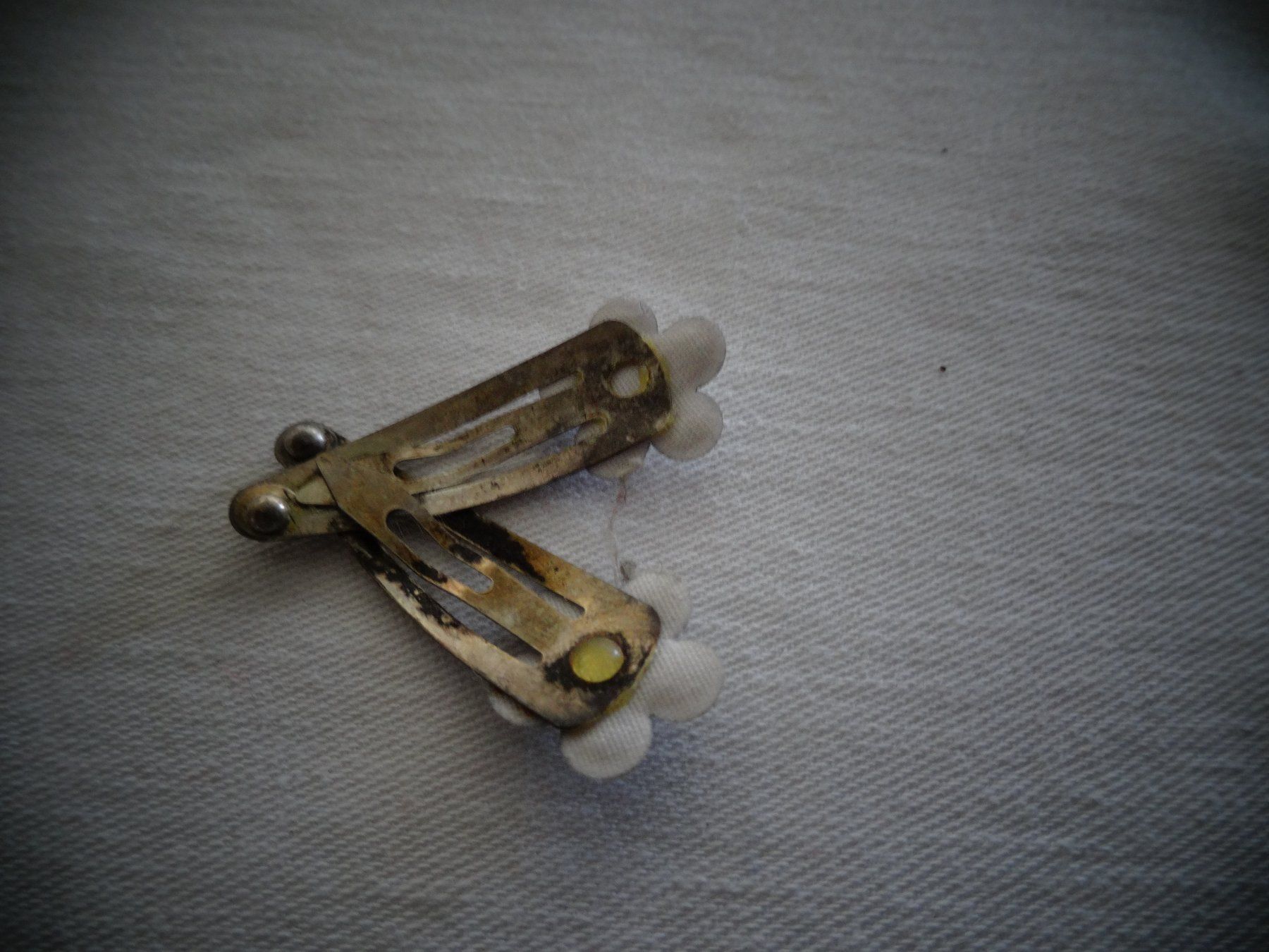 Haarschmuck: 2 Blumenspangen Haarschmuck – Gebraucht aus Neerach von jenny062 1