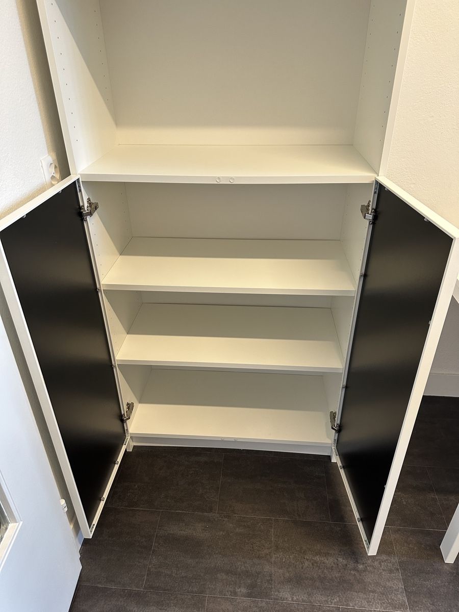 Ikea Armadi: IKEA BILLY / HÖGBO Schrank - 202cm Höhe – Usato da Dietlikon venduto da rregue 1
