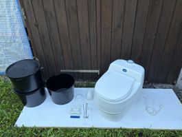 Separett Villa 9010 mit Ventilator 12/230V