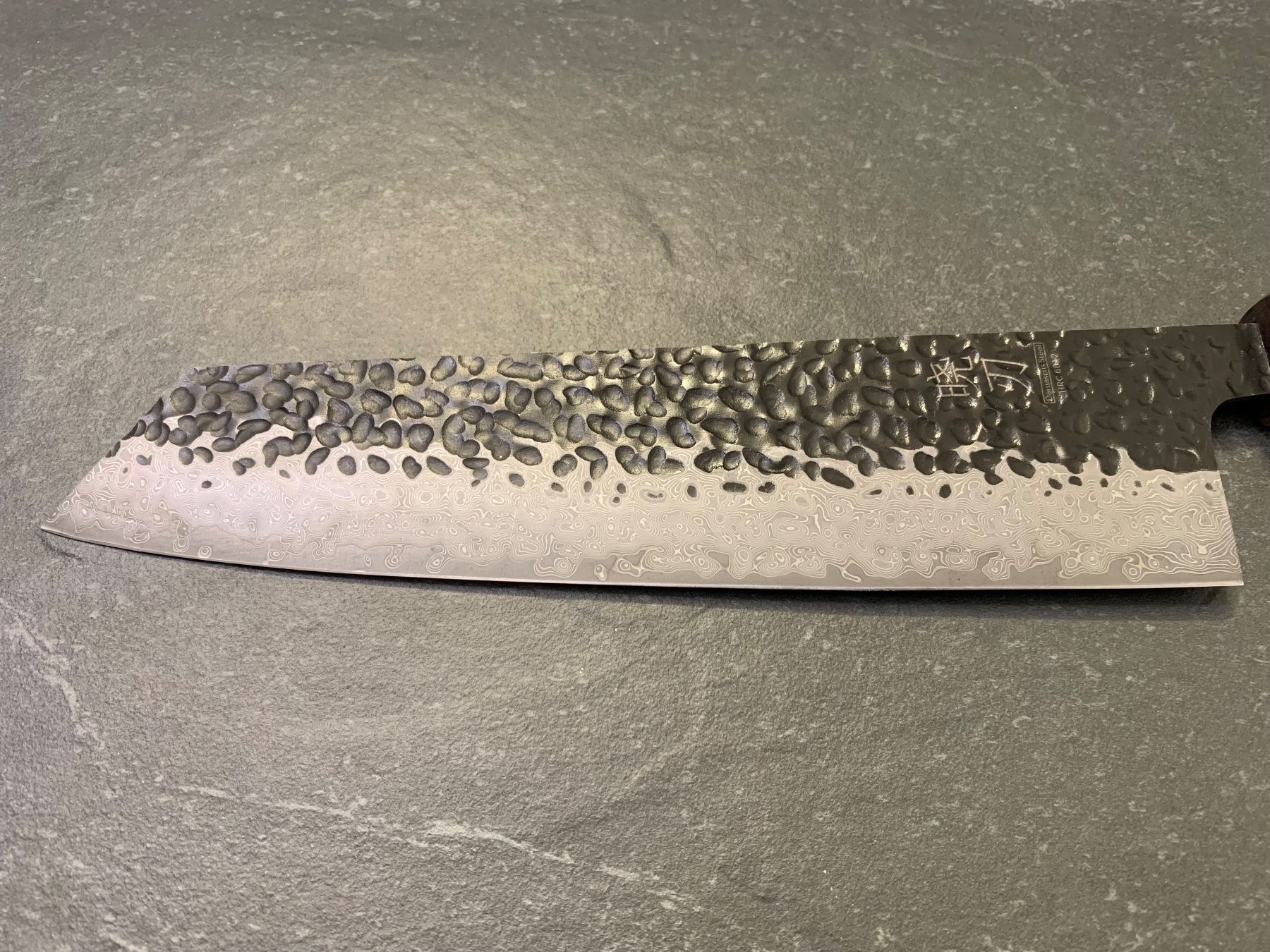 Coltelli da cucina: Japanisches Küchenmesser mit Holzgriff – Nuovo e nell'imballaggio originale da Aarburg venduto da 2..0 2