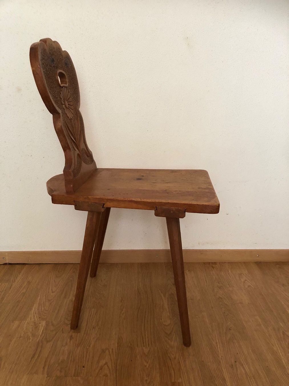 Chaises: Holzstabelle – D'occasion à Strada par Betflo 1