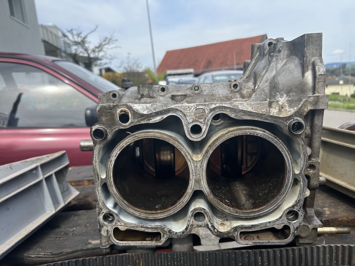 Subaru Motoren: Subaru 2l Benziner – Gebraucht aus Dietwil von ced_6rbc 4