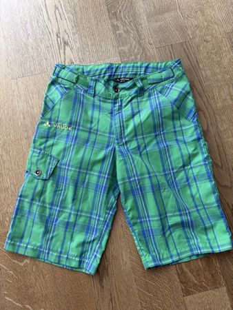 Tolle Vaude Shorts grün-blau kariert, Größe 146/152