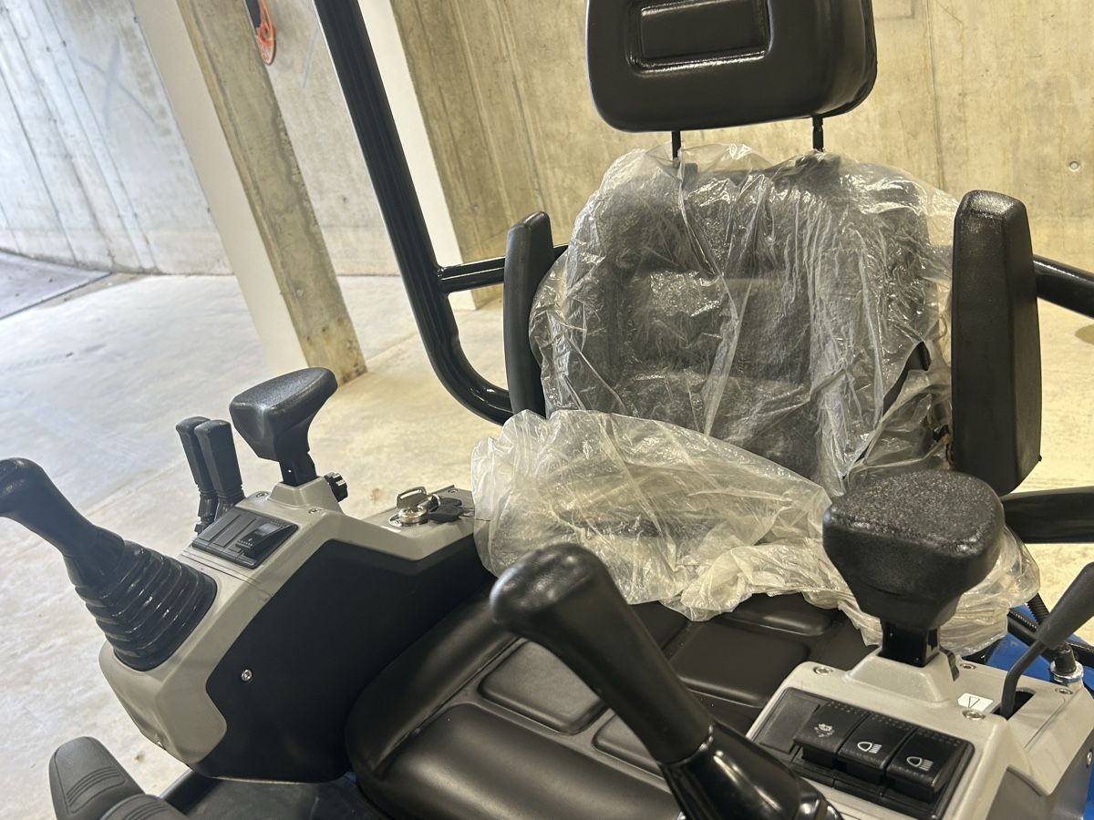 Bagger 1.8 Tonnen mit Kubota D902 Motor (Euro 5) – AKTION (Neu und ...