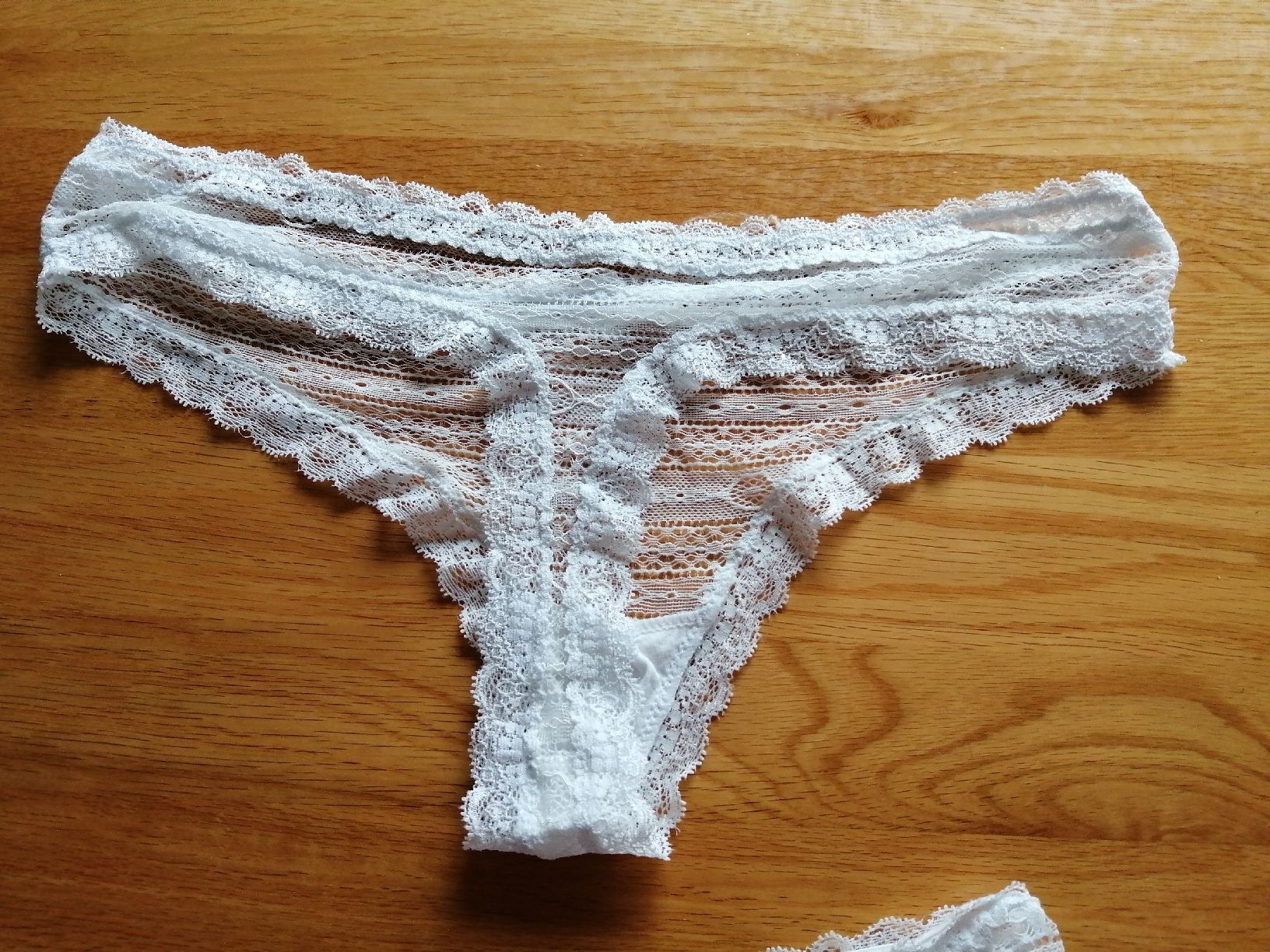 Sonstige Unterwäsche: Damen Spitzen Strings Grösse XL Neu – Neu (gemäss Beschreibung) aus Honau von holunder3 6