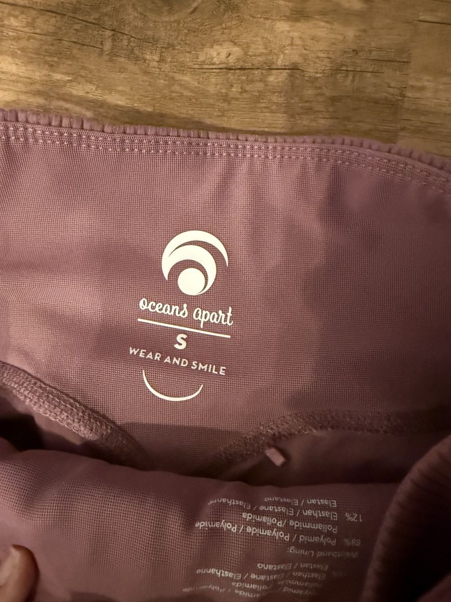 Oceansapart Leggings: Leggings Oceans Apart Flieder  – Usato da Mümliswil venduto da eliaane 1