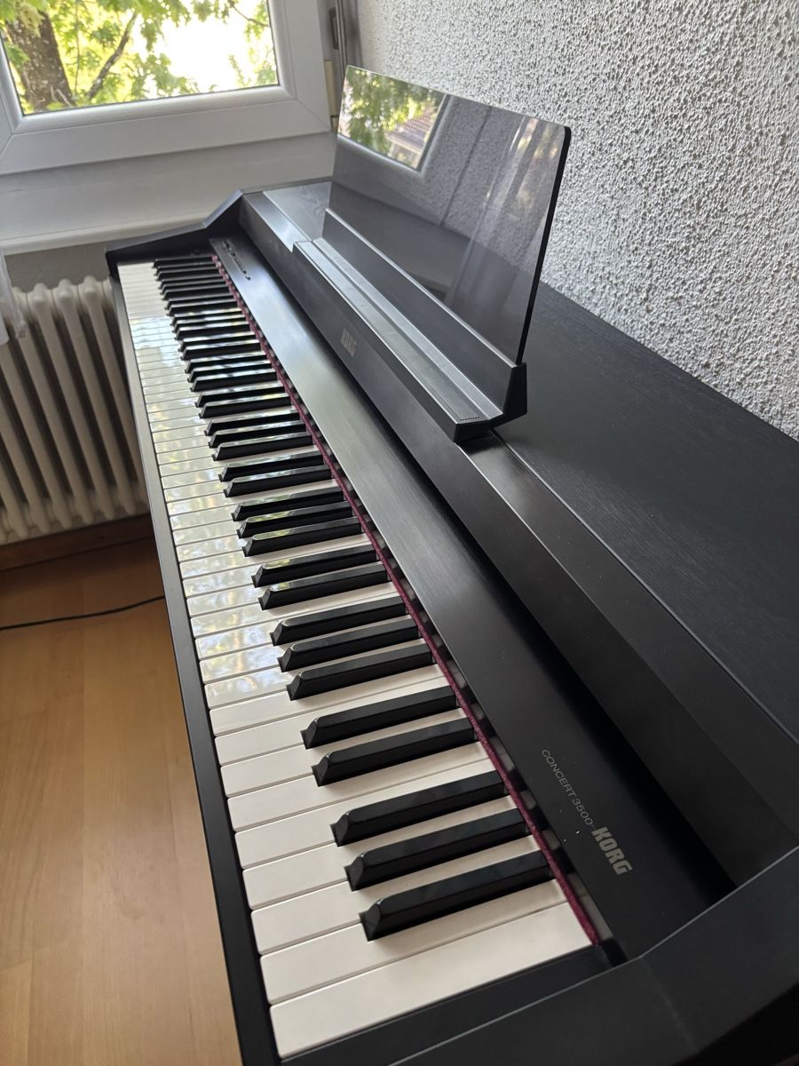 Korg Instruments de musique: Korg Concert 3500 E-Piano – D'occasion à Winterthur par Chiara024 5