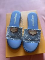 LOUIS VUITTON SLIDES GR. 39