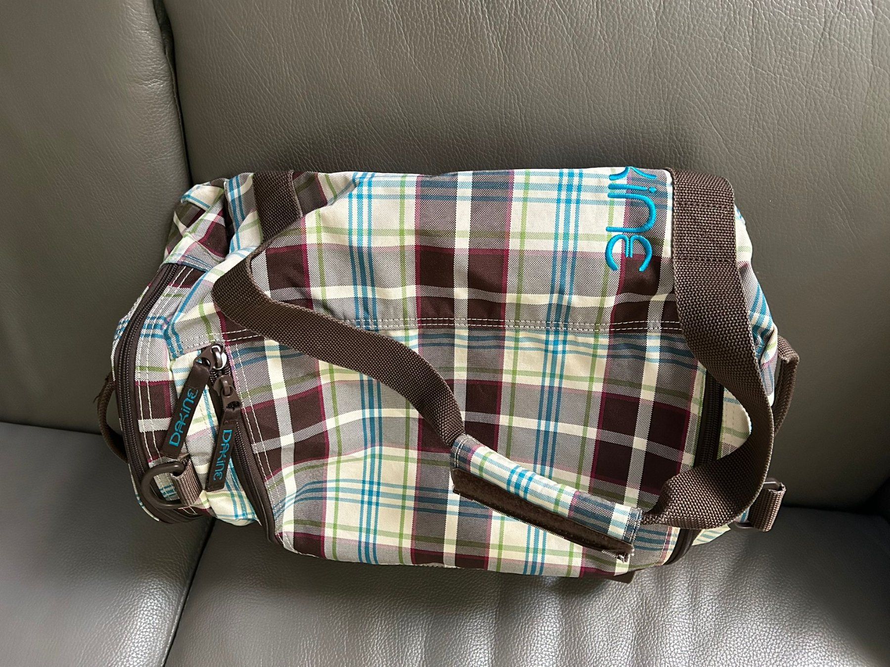 Dakine Borse: Borsa da viaggio Dakine – Usato da Melano venduto da H-Sara