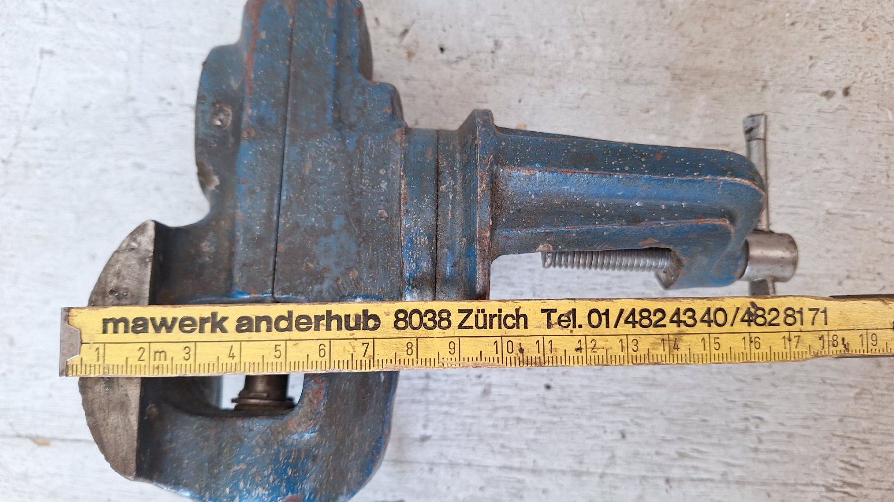 Alle Werkzeuge: Vintage Schraubstock  ,Scheunenfund – Gebraucht aus Dornach von majo8689 5