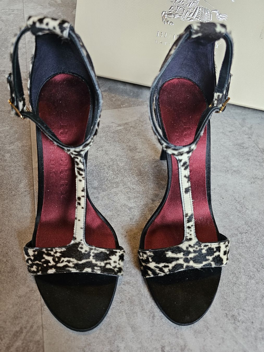 Burberry Scarpe da donna: Sandalen von Burberry 37 – Nuovo (secondo la descrizione) da Kesswil venduto da yanat 4