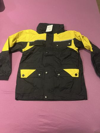 Regenjacke neu 116