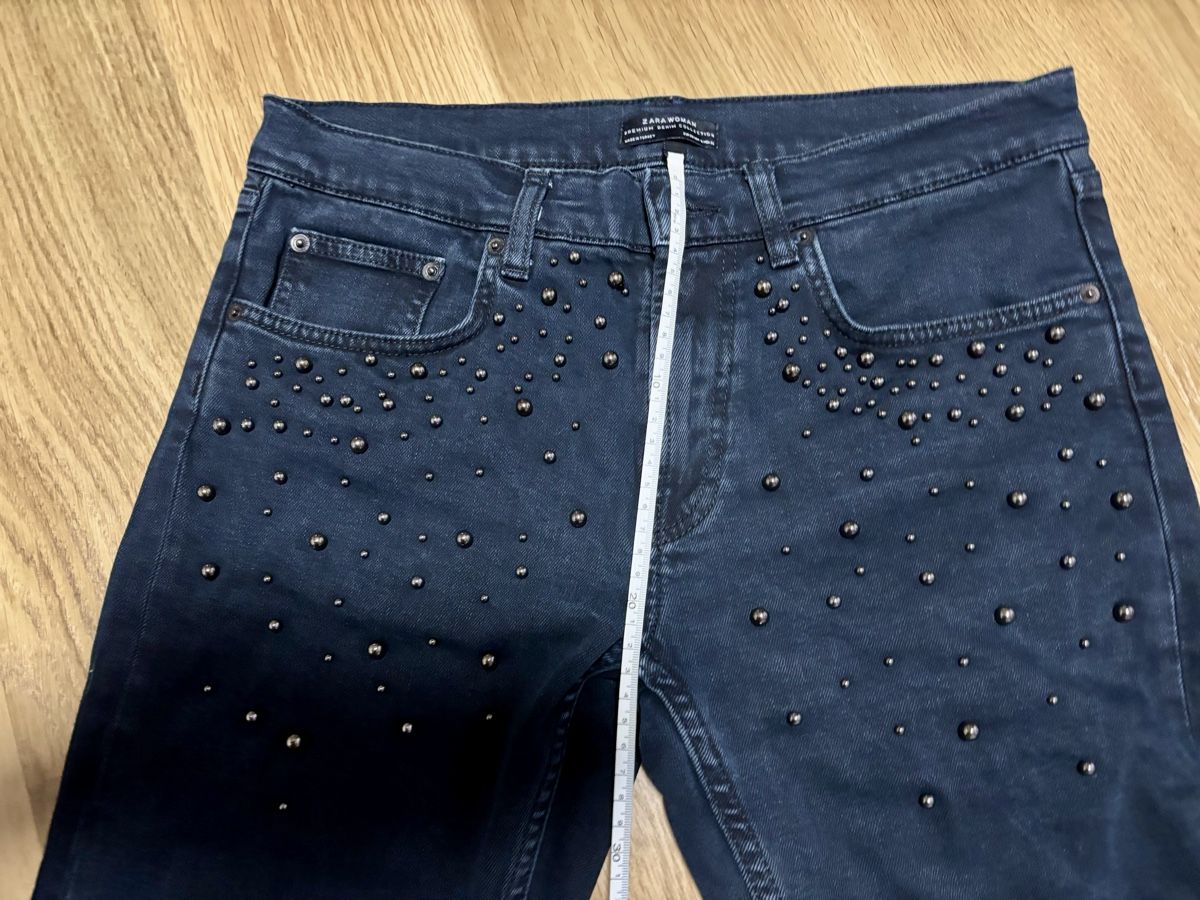 Zara Jeans: Zara Jeans mit Perlen – D'occasion à Baden par Tiffany6878 5