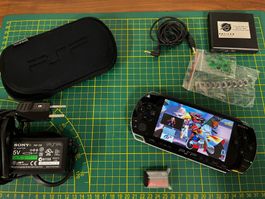 PSP Play Station PortableFat 1000 Edition Sehr guter Zustand