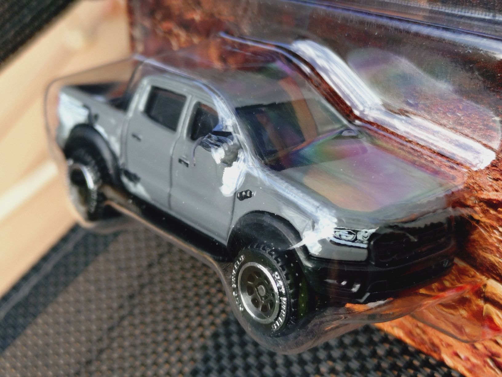 Hot Wheels Modellautos: Hot Wheels Silver Series Ford Ranger Raptor  – Neu und originalverpackt aus Zürich von DiecastDude 3