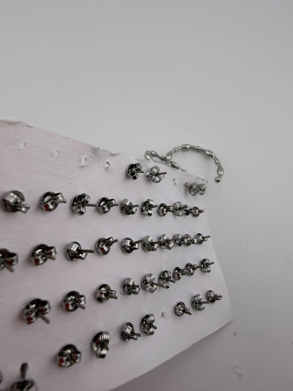 Ohrringe & -stecker: Modeschmuck: Silberfarbene Ohrringe🌸 – Neu und originalverpackt aus Riehen von edu_92w7 3