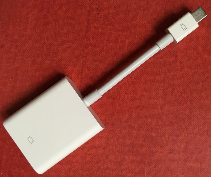 Apple Lecteurs & Adaptateurs: Mini Display Port to VGA Adapter – Neuf (Voir description) à Zürich par Derrick8 1