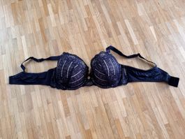 DORINA BH Grösse 90C Schwarz Spitze neuwertig