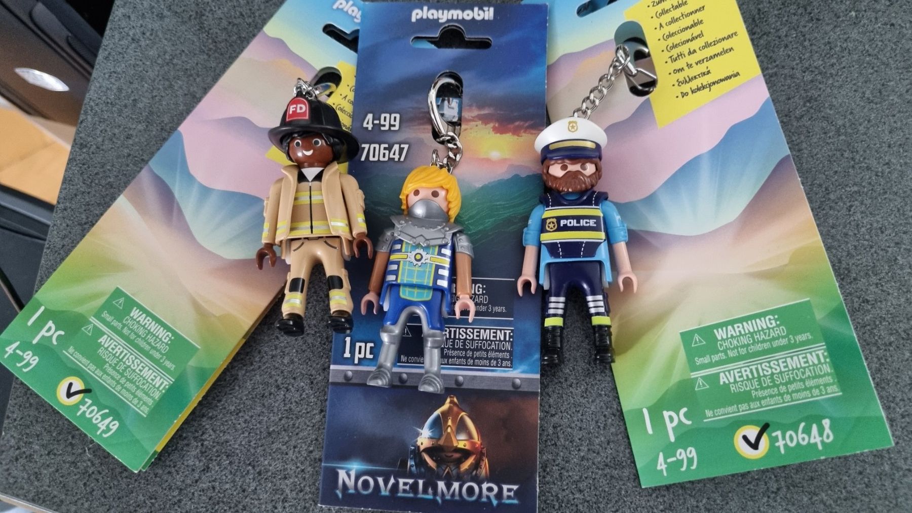 Portachiavi: Porte-clés Playmobil pompier , police et Novelmore neuf – Nuovo e nell'imballaggio originale da La Chaux-de-Fonds venduto da mikilo1 3