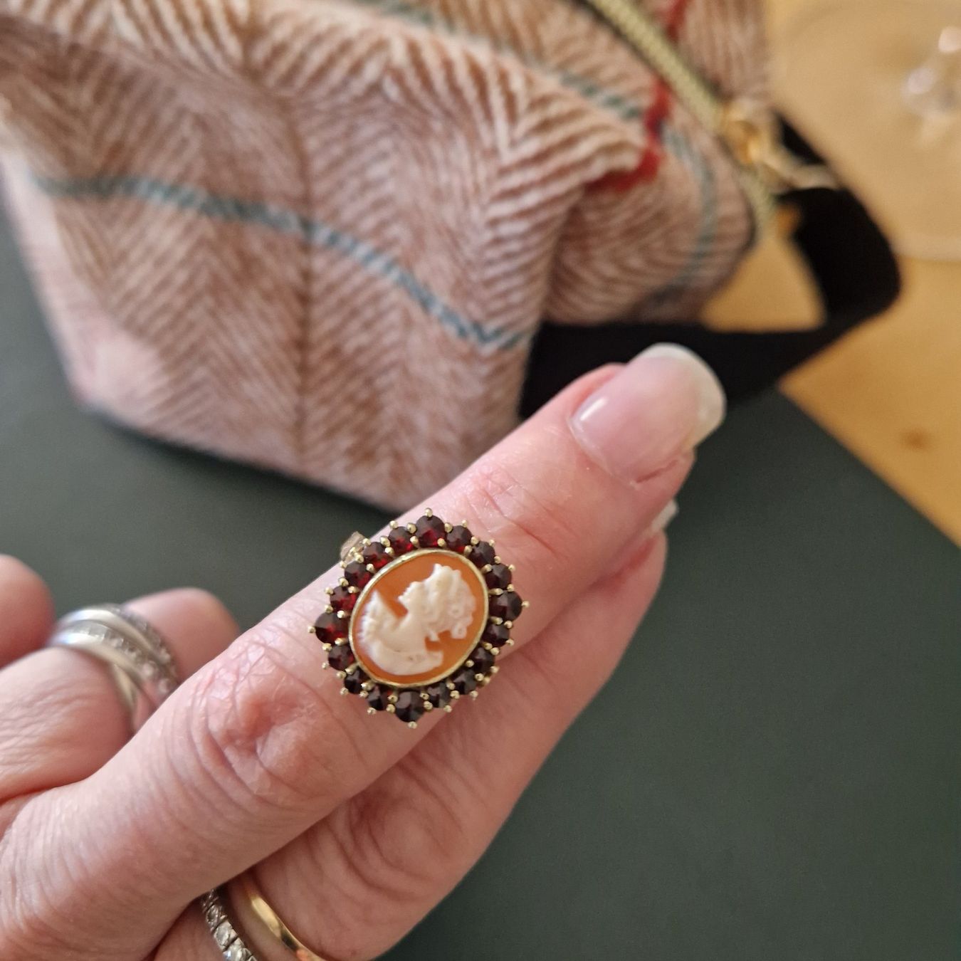 Ciondoli: Set Ring + Anhänger, Kamee, 585, 14 Karat – Usato da Gränichen venduto da sunchi07 1