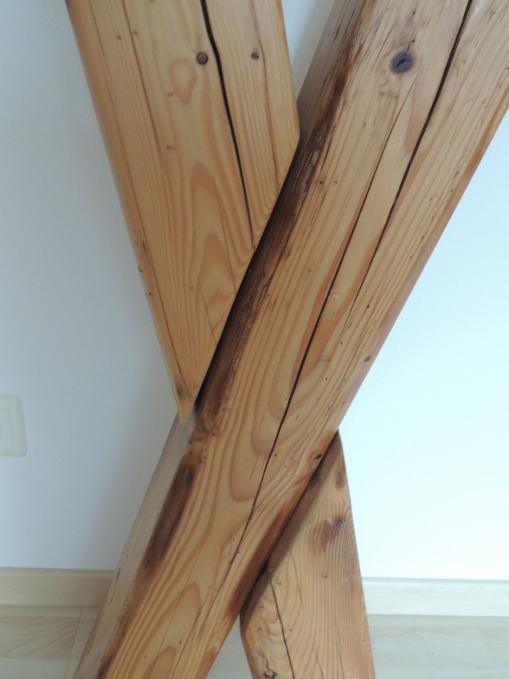 Articoli in legno: Altholz Balken Deko – Usato da Rickenbach b. Wil venduto da heinz5 3