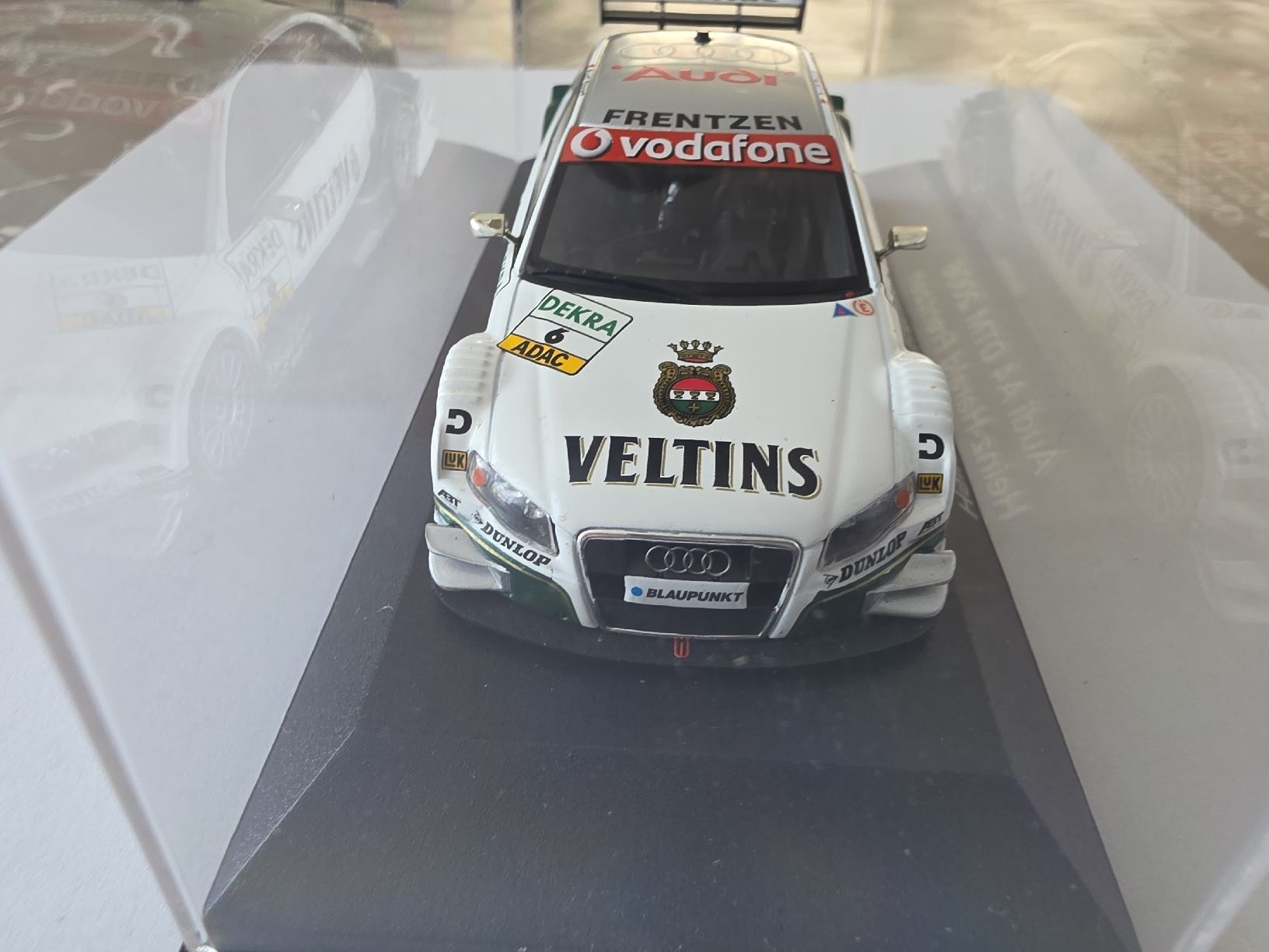 Audi Modellini d'auto: Audi A4 DTM 2006 – Nuovo e nell'imballaggio originale da Alpnach Dorf venduto da Claudio1488 1