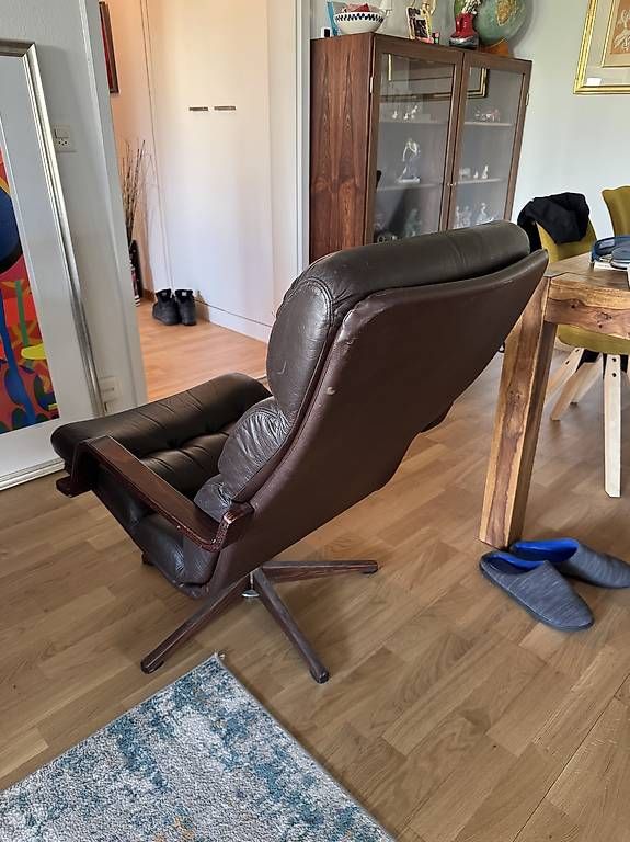 Poltrone: Vintage Drehsessel 70er Jahre Leder – Usato da Zürich venduto da ric_sg75 2