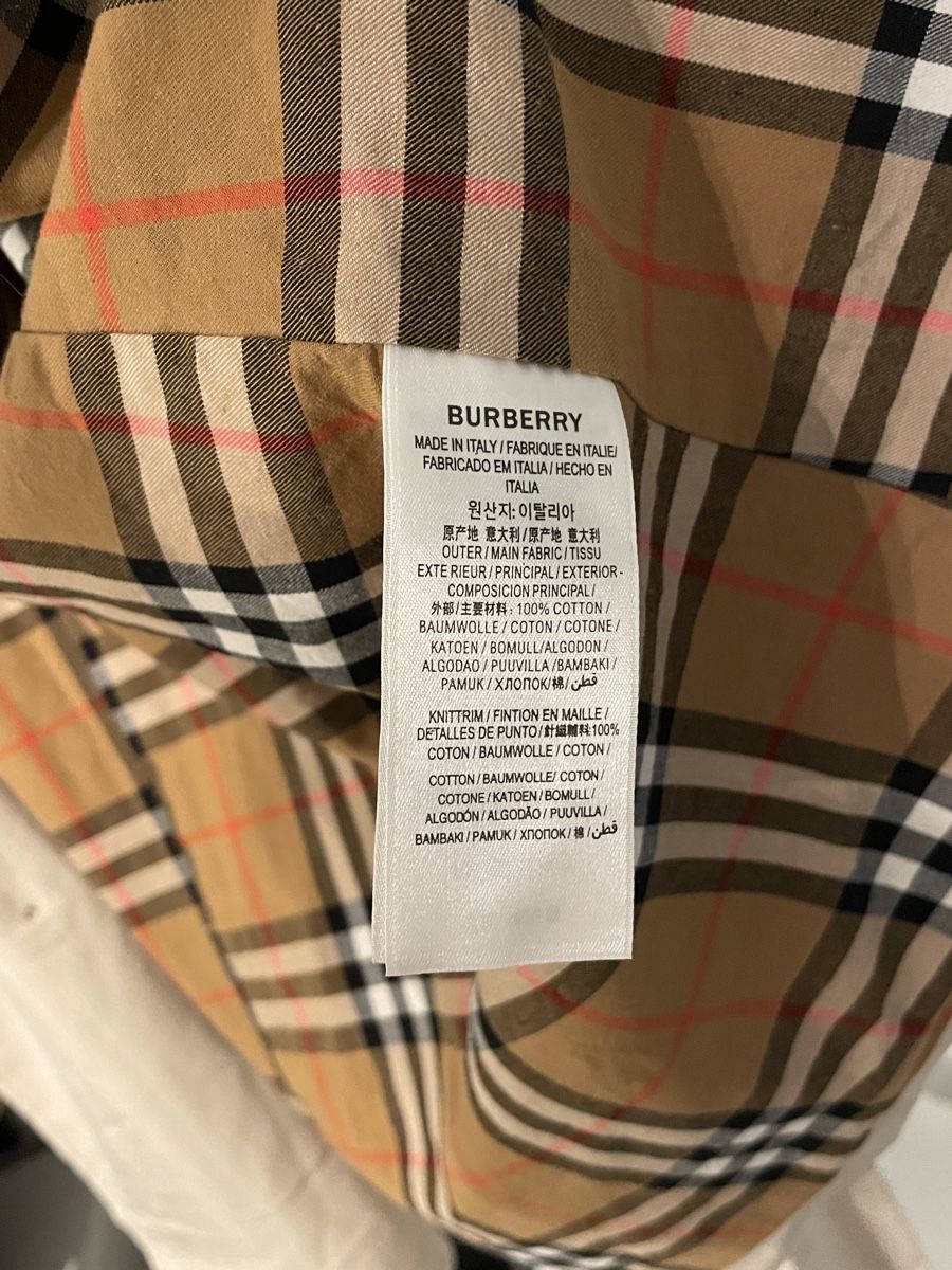 Burberry Giacche: Burberry Damen Trenchcoat size M – Nuovo (secondo la descrizione) da Zürich venduto da Turicum_8001 5