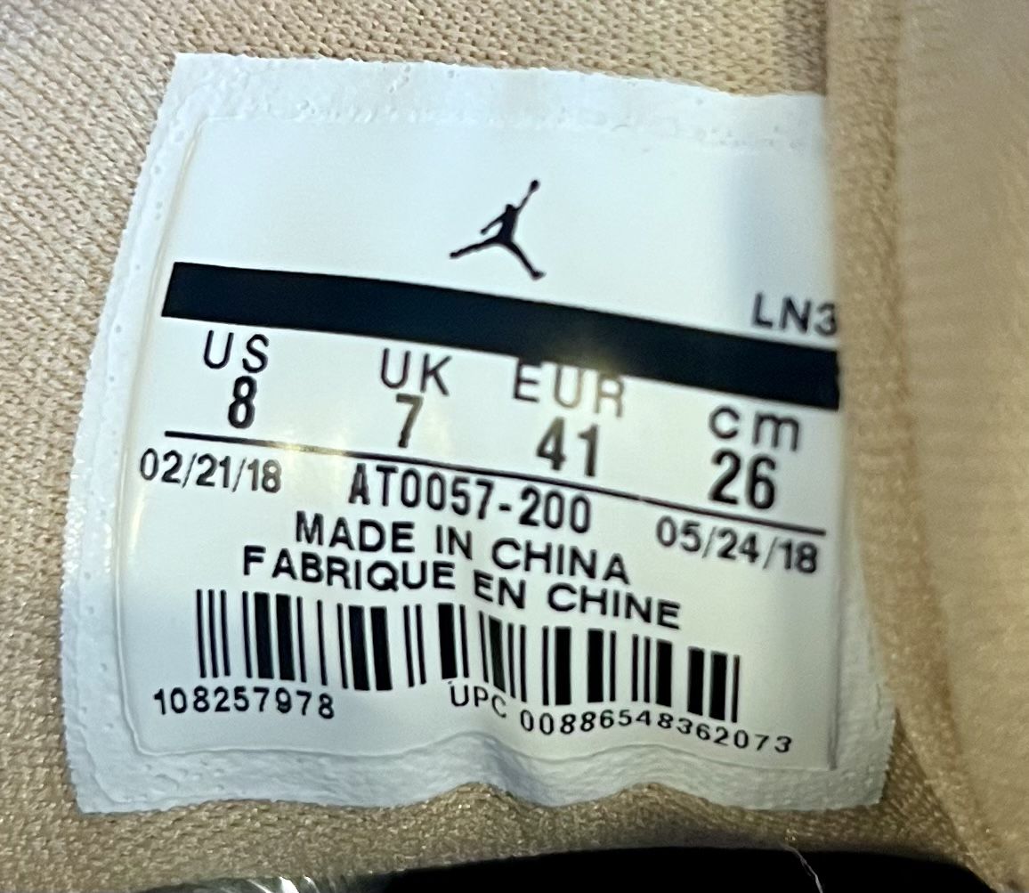 Jordan Scarpe da uomo: Nike Air Jordan 1 Flight 4 beige Gr.41 – Usato da Emmenbrücke venduto da ThomiE01 4