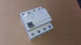 FI 4pol 40A 100mA Allstrom Sensitiv für FU oder PV NEU