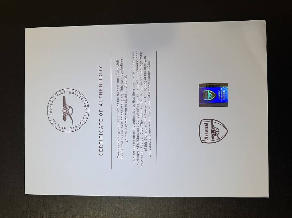Canottiere & Pantaloni: Saka trikot arsenal autogramm mit Box – Usato da liebefeld venduto da nacho22 4