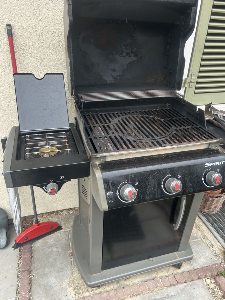 Grils: Gasgrill Weber  – D'occasion à Mümliswil par rum_92jt 1