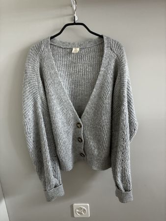 Strickjacke Urban Outfitters, grau Grösse S guter Zustand