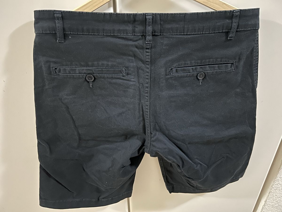 Only Pantaloni: Only & Sons Herren Shorts Gr. 31 – Usato da Willisau venduto da Geissbock11 2
