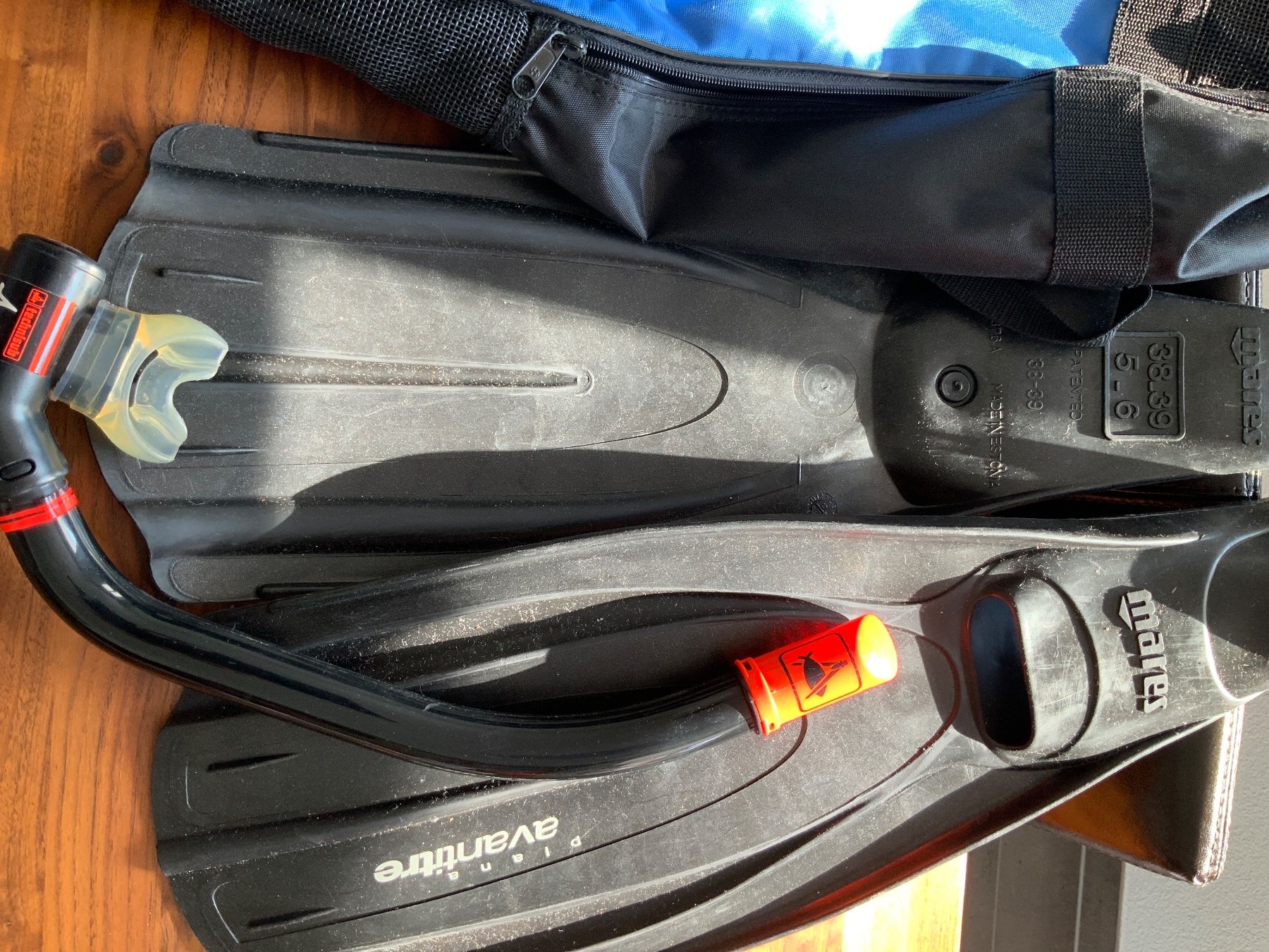Mares Flossen, Masken & Schnorchel: Mares Flossen + Tasche + Snorkel – Gebraucht aus Zürich von  1