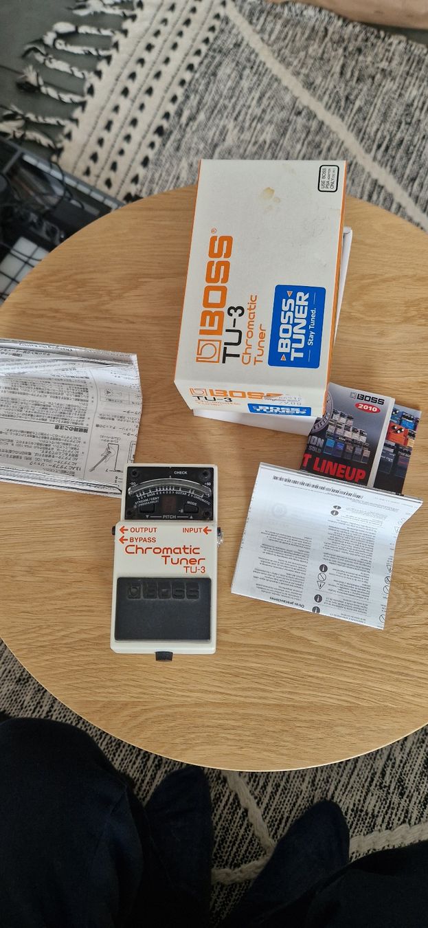 Musikinstrumente: Boss TU-3 Chromatic Tuner – Gebraucht aus Sion von Chris_p68 5