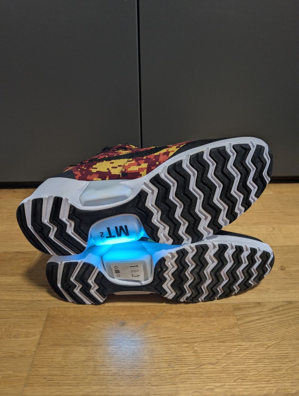 Nike Herrenschuhe: Nike Hyper Adapt 1.0 Gr. 44.5 – Neu (gemäss Beschreibung) aus Aarau von MrNase 3
