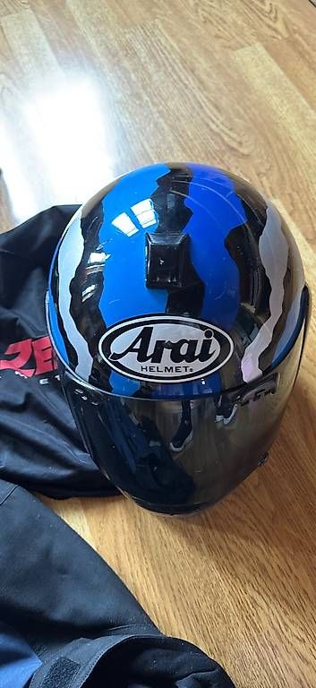 Lotti di vestiti: Motorrad Ausrüstung  – Usato da Matten(St.Stephan) venduto da ren_r8tw 1