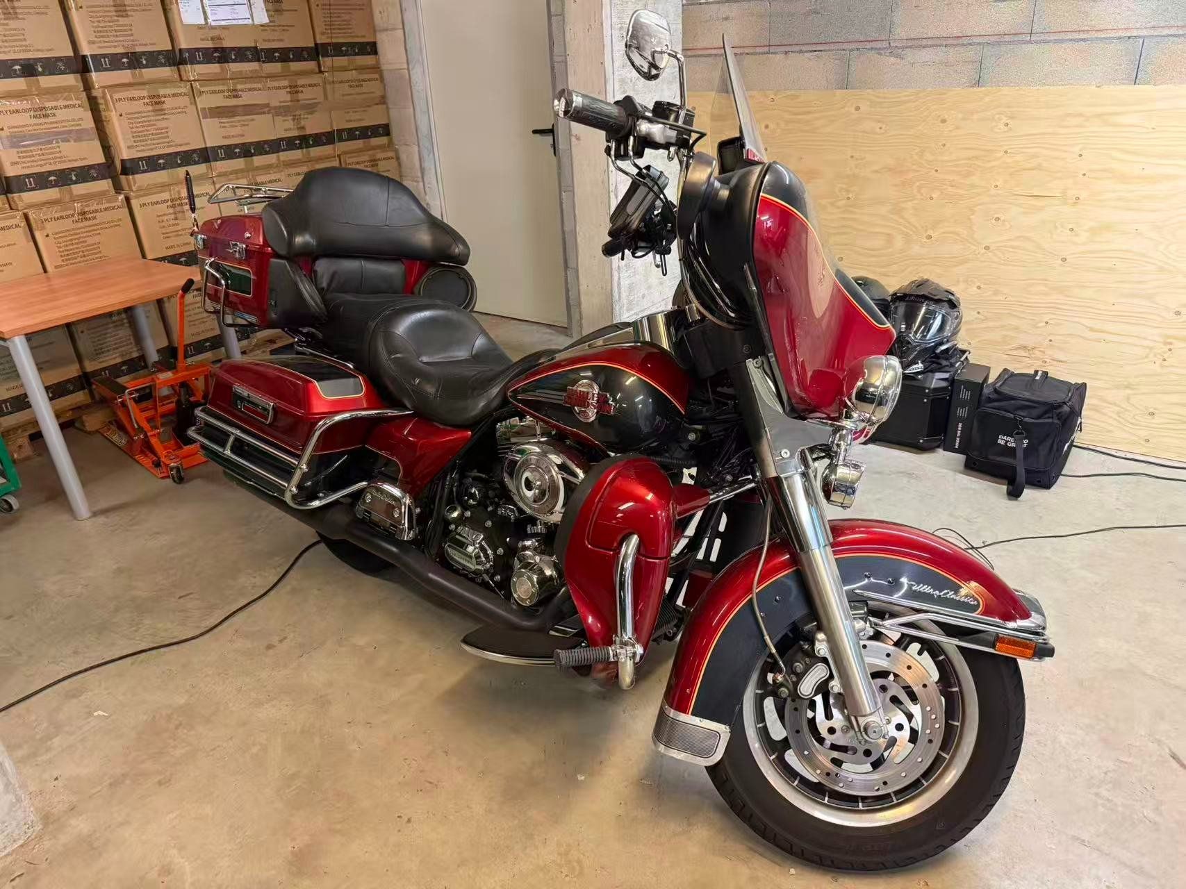 Harley-Davidson Chopper: Harley-Davidson Ultra Classic - Expertisée – Usato da Cugy VD venduto da chr_8tt9 3