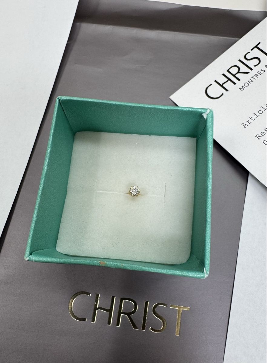 Christ Ohrringe & -stecker: Diamond Stud Earring Christ 18K – Gebraucht aus Neuchatel von Mia_G