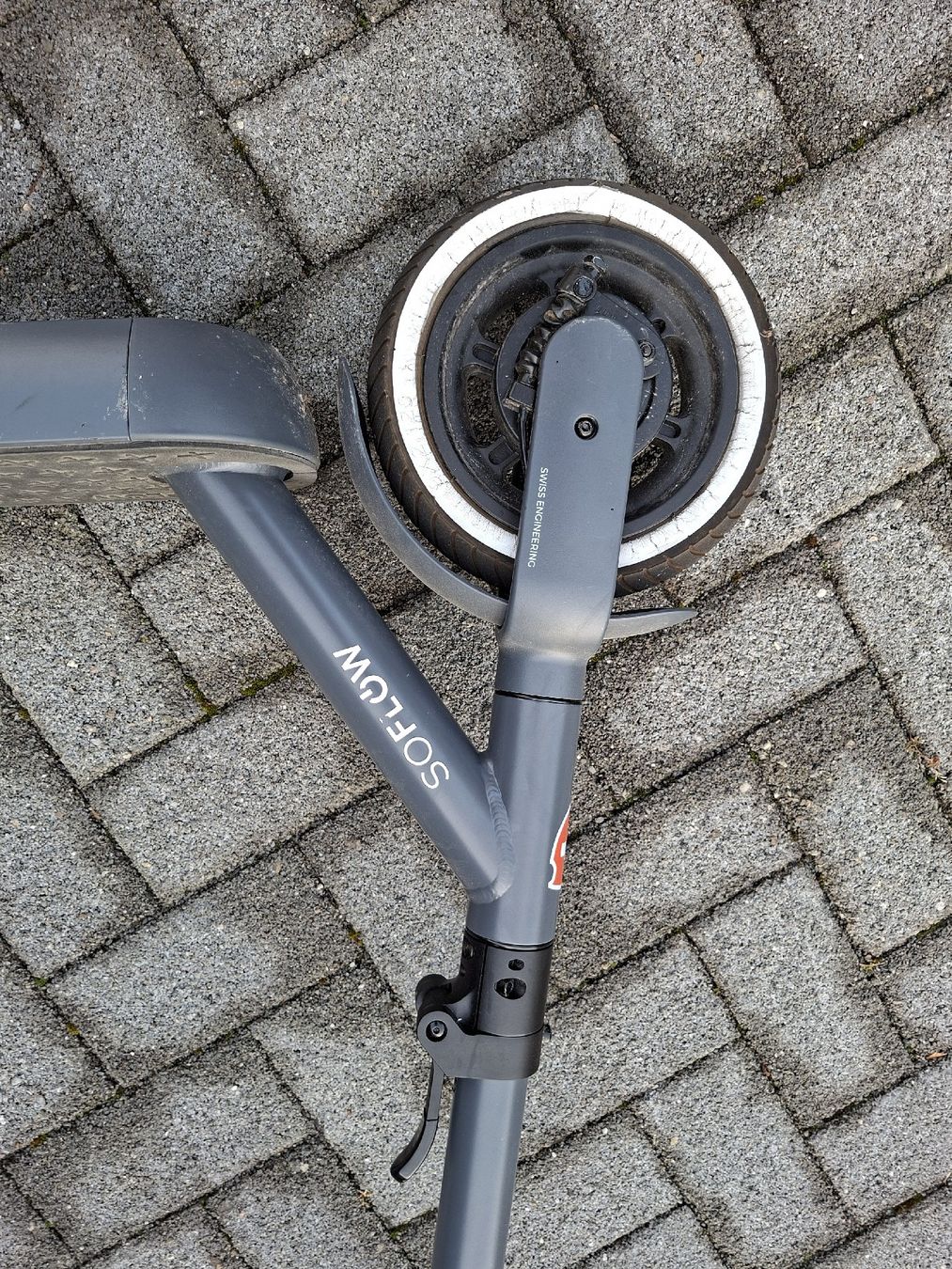 Scooters: E-Scooter SoFlow  – Défectueux à Meierskappel par rigihans 4