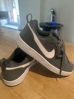 Nike Sneaker  Gr. 38.5 Khaki Top Zustand
