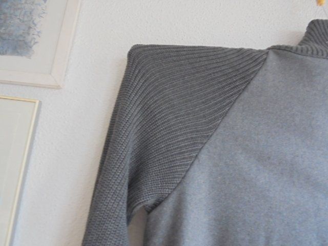 Mäntel: Mantel Wollflanell Anthrazit Gr. 52-56 – Gebraucht aus Hinwil von Glasperlen 3