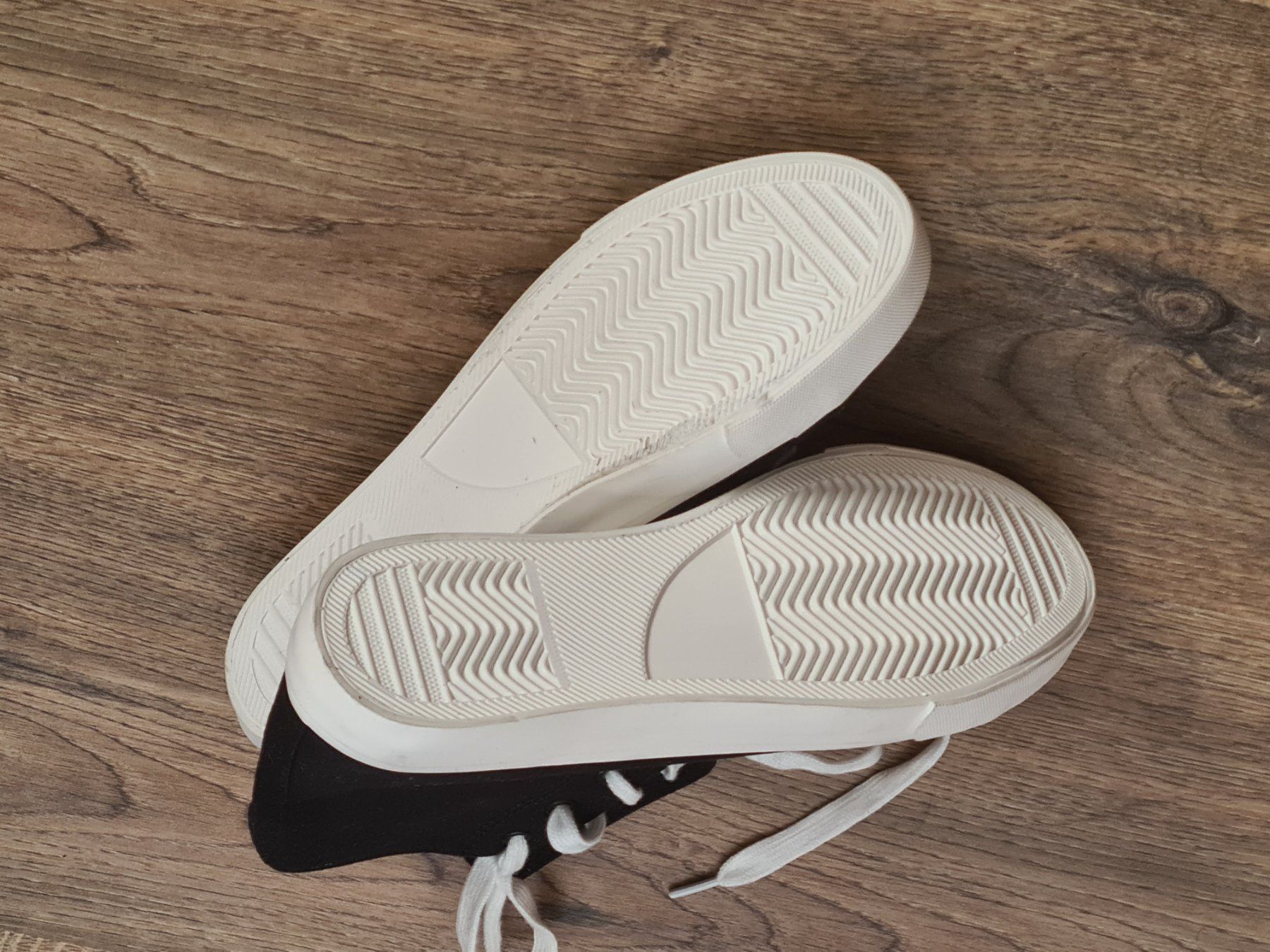 Scarpe da donna: High Sneaker Grösse 39 – Nuovo (secondo la descrizione) da Olten venduto da chaas21 2
