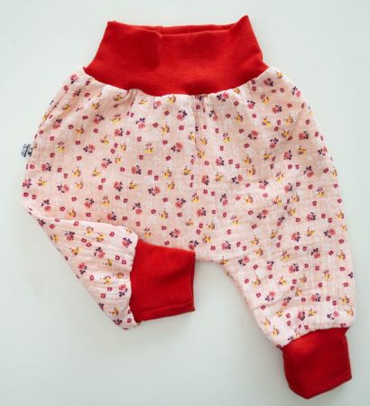Sommer Pumphose aus Musselin mit Blumen 56/62 NEU