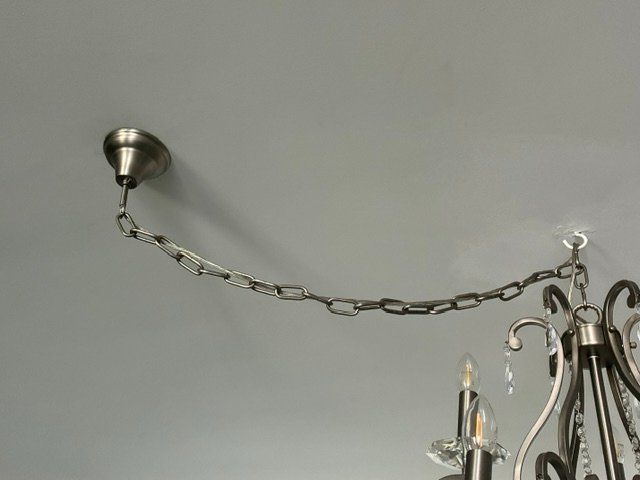 Kronleuchter & Deckenlampen: Kronleuchter mit Kristallen und 9 Kerzen – Gebraucht aus Valbella von Ischka01 3