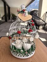 Romantischer Deko-Vogelkäfig mit Blumen & Keramikvögeln