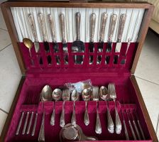 Antiker Besteckset versilbert mit Holzkassette