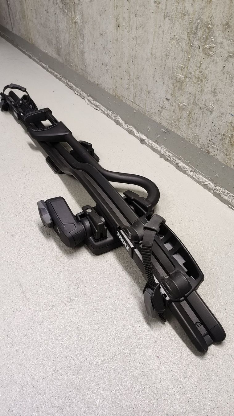 Thule Portapacchi: Thule ProRide 598 Veloträger schwarz, 2er Set – Usato da Niederglatt ZH venduto da trebor12 1